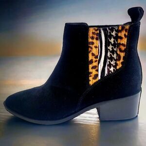 Crown Vintage Tolana Ankle Boots Womens 8.5 Black Suede Animal Print Block Heel